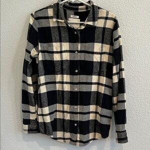 Thread & Supply Black and Cream Plaid Casual button up Shirt, medium,100% cotton